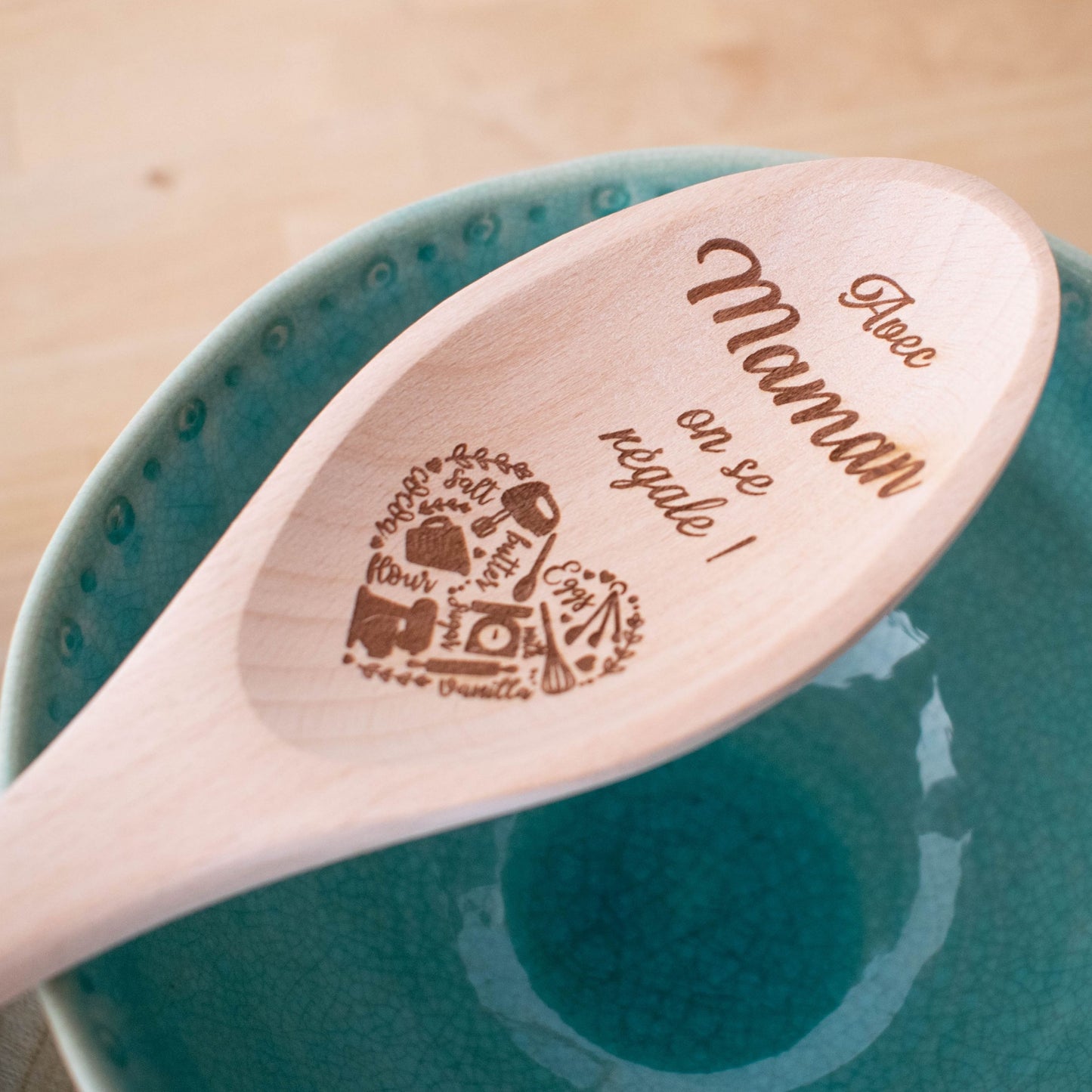 CUILLIERE EN BOIS - MAMAN - AVEC MAMAN ON SE REGALE