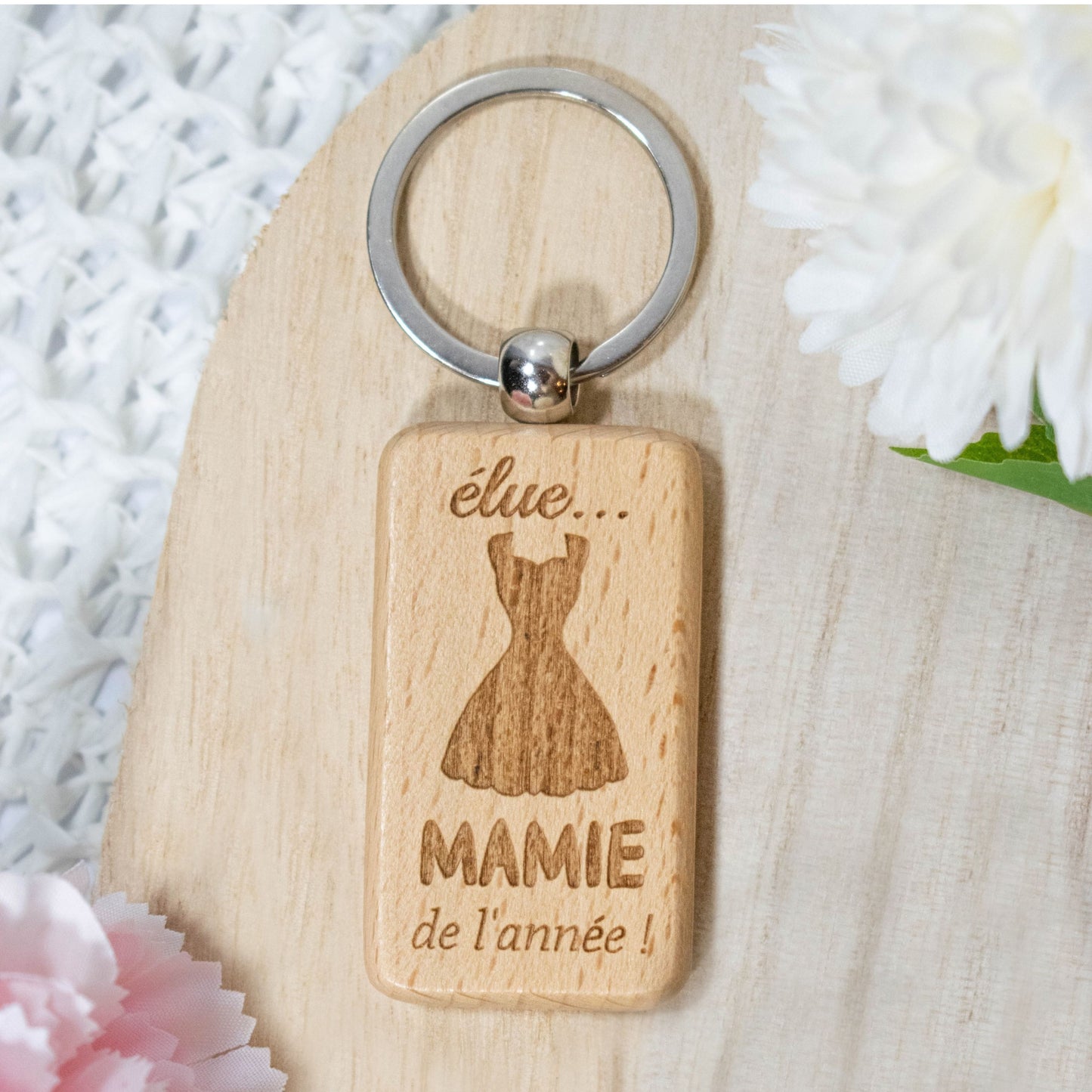 PORTE-CLEFS RECTANGLE EN BOIS - MAMIE - ELUE MAMIE DE L'ANNEE