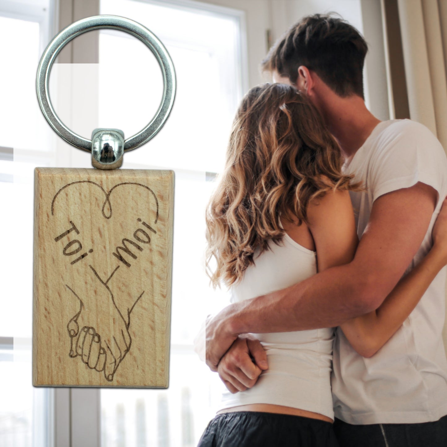 PORTE-CLEFS RECTANGLE EN BOIS - AMOUR - MAINS LIÉES
