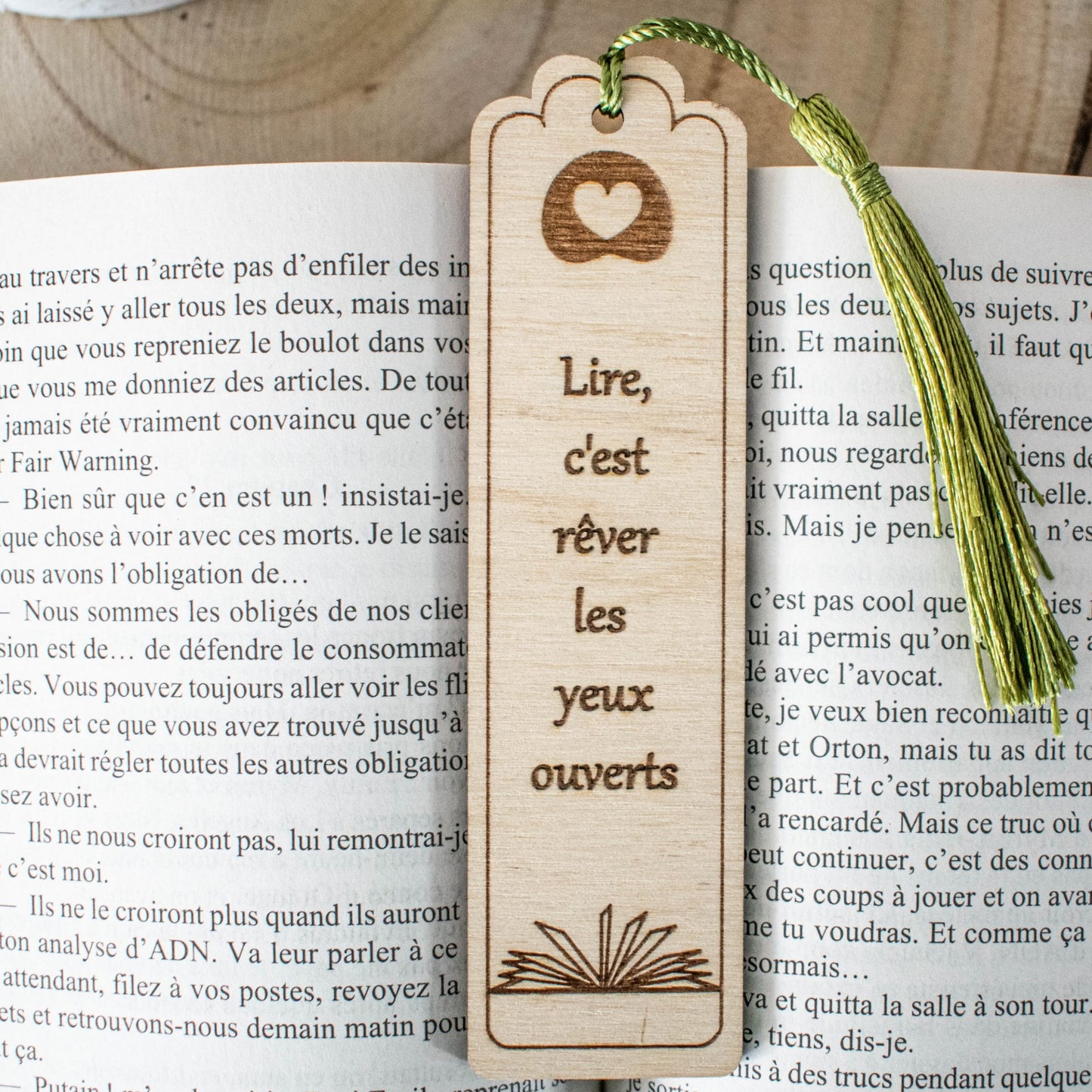 MARQUE-PAGES EN BOIS - GENERIQUE - REVER LES YEUX OUVERTS