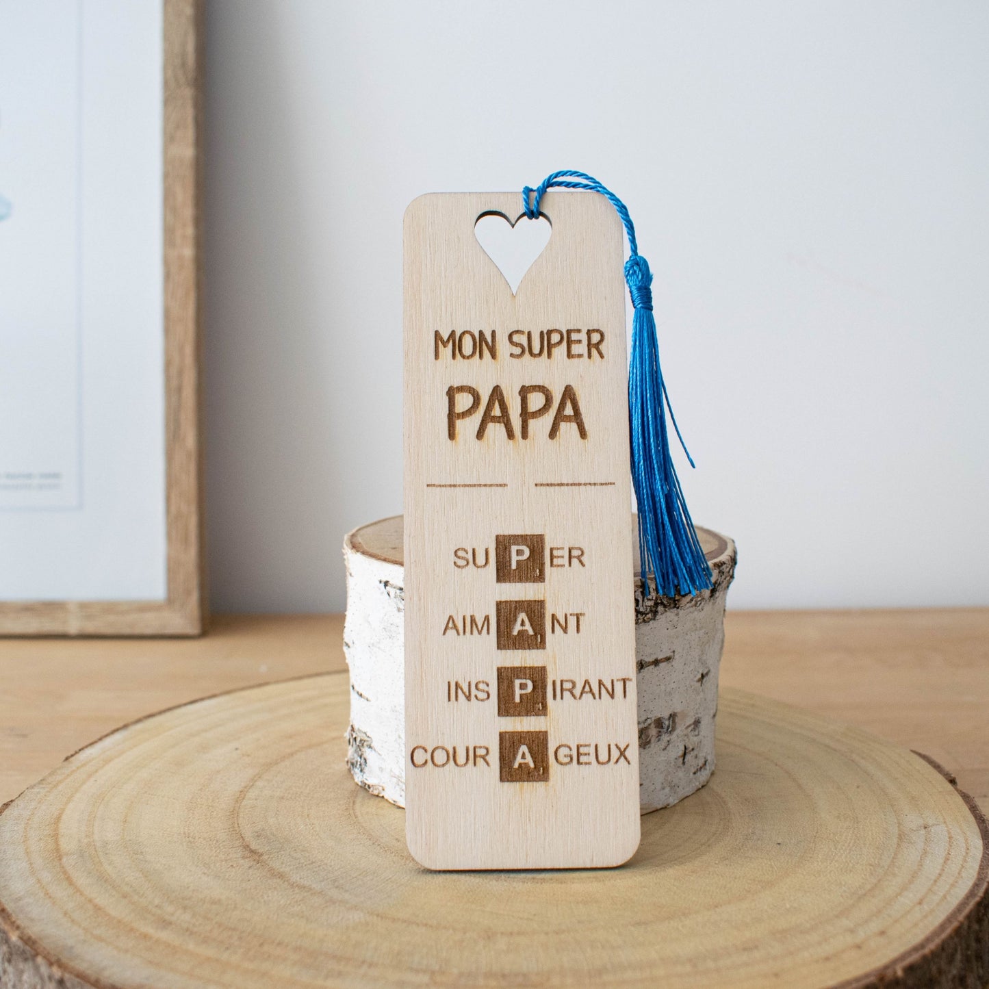 MARQUE-PAGES EN BOIS AVEC POMPON - BLEU - PAPA - SCRABBLE