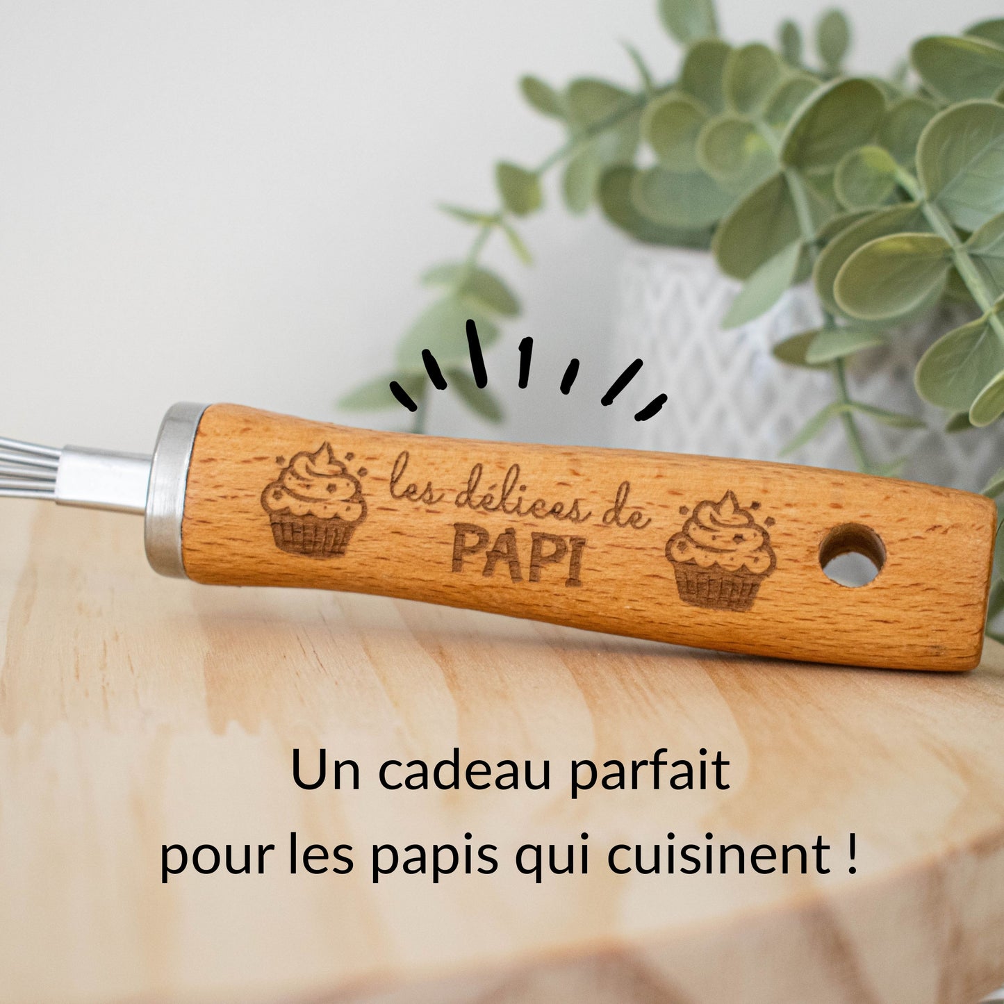 FOUET EN ACIER ET MANCHE EN BOIS - PAPI - LES DELICES DE PAPI