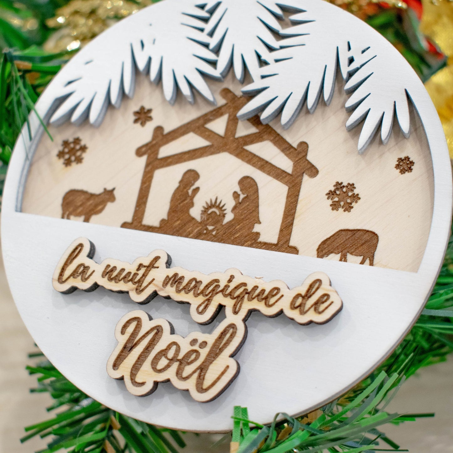 BOULE DE NOËL "CRECHE" - LA NUIT MAGIQUE DE NOËL