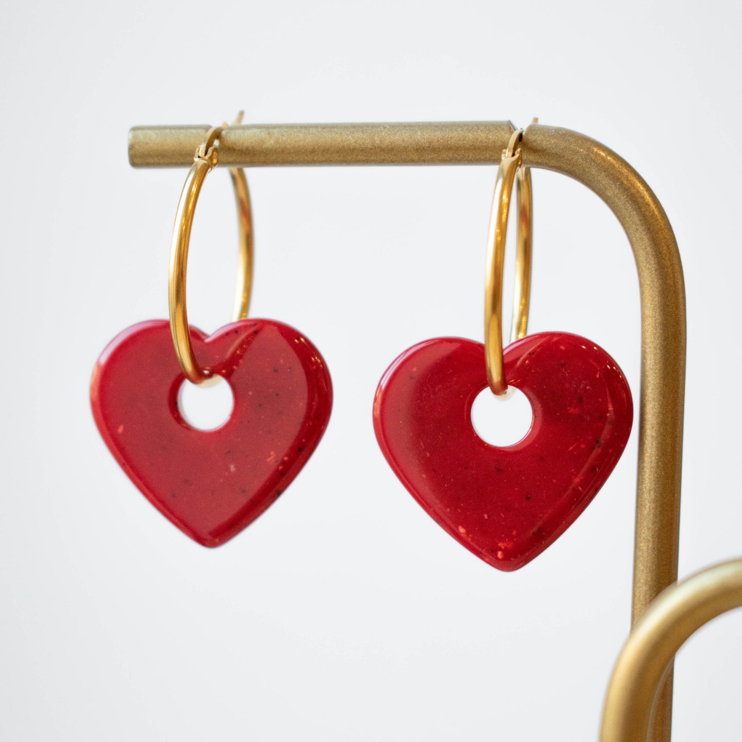 BOUCLES D'OREILLES - CREOLES COEUR ROUGE