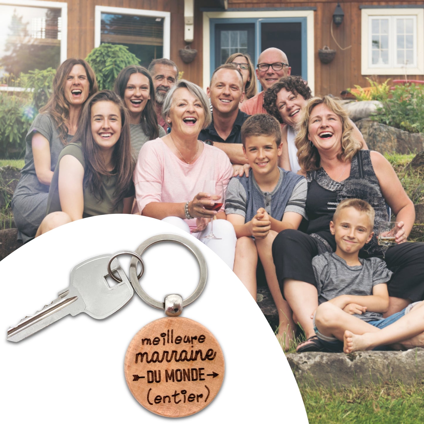 PORTE-CLEFS ROND EN BOIS - MARRAINE - MEILLEURE DU MONDE ENTIER