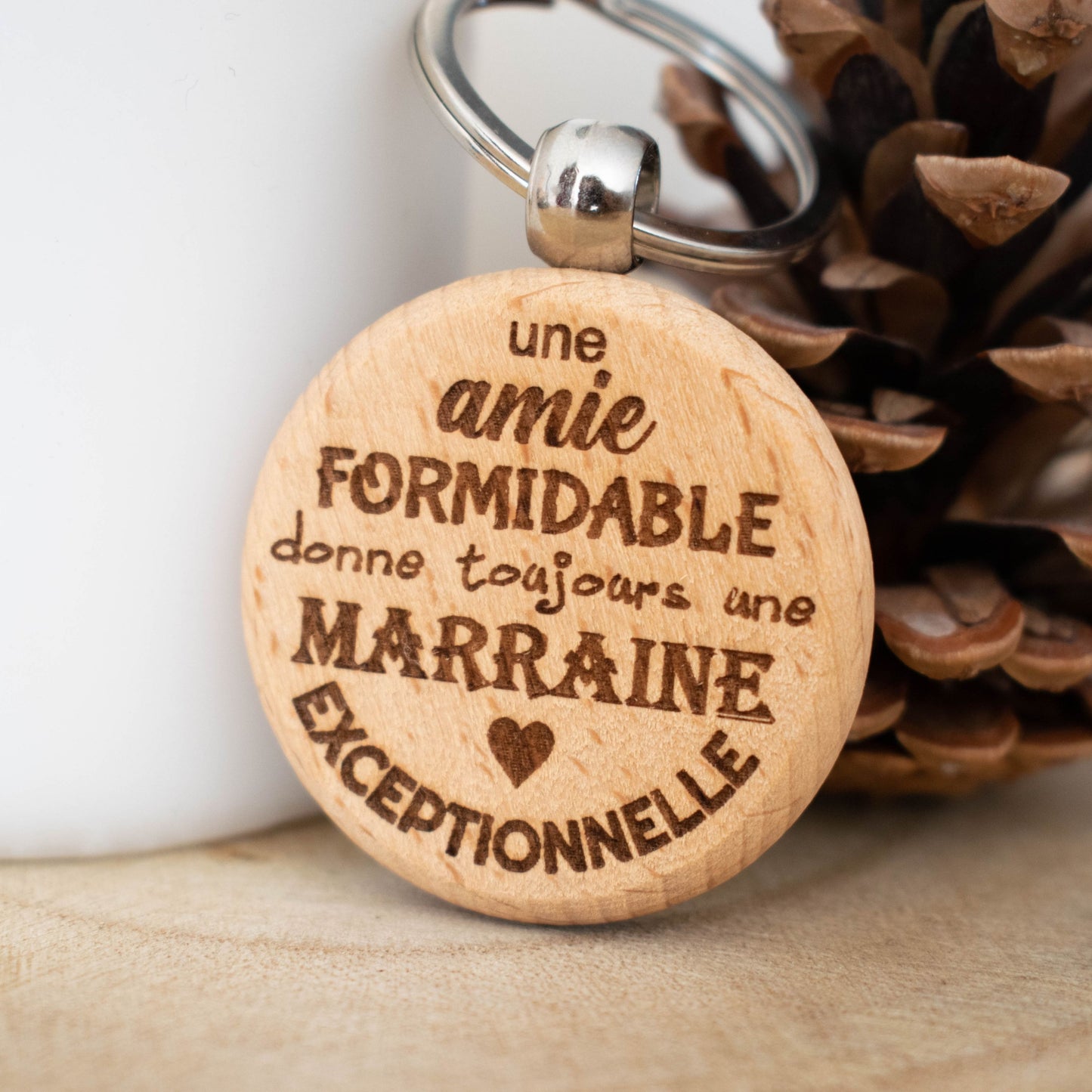 PORTE-CLEFS ROND EN BOIS - MARRAINE - AMIE FORMIDABLE MARRAINE EXCEPTIONNEL