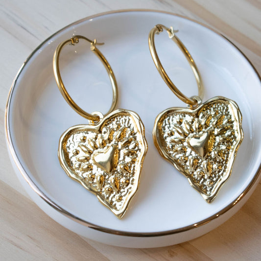 BOUCLES D'OREILLES - CREOLES COEUR MARTELÉ